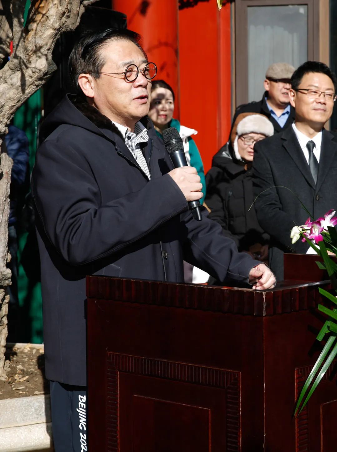 说明: 图片 说明: 图片